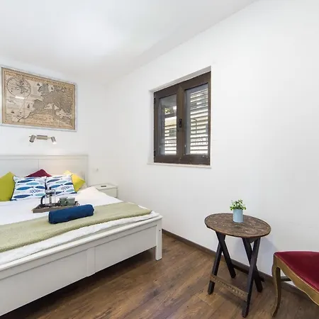 Apartment Rustic Nemira * Omiš